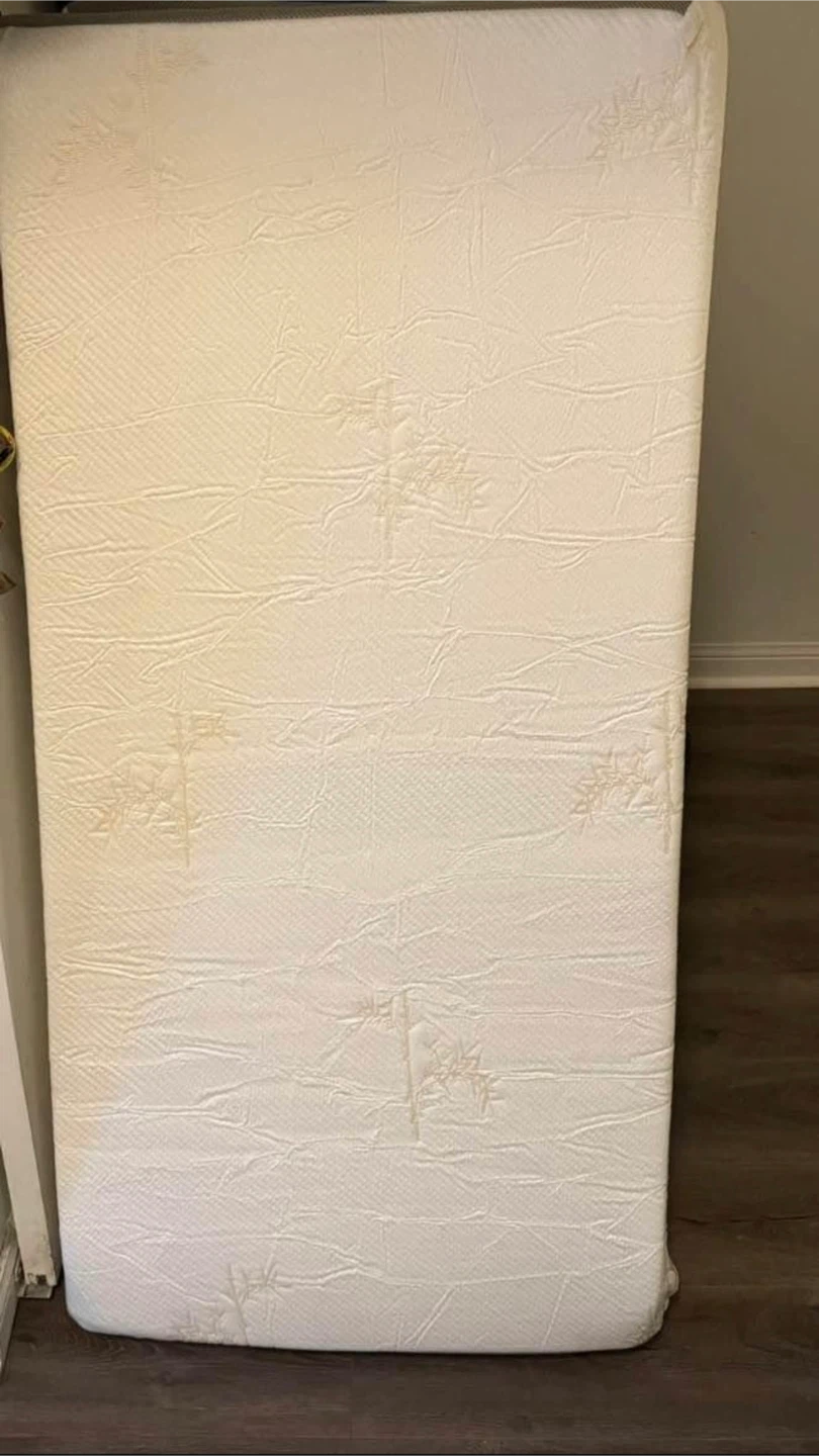 Tri-fold Firm Mattress - photo 3