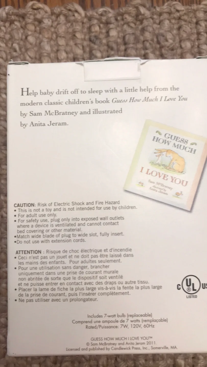 Guess How Much I Love You Night Light - New in Box! image indicator(3)