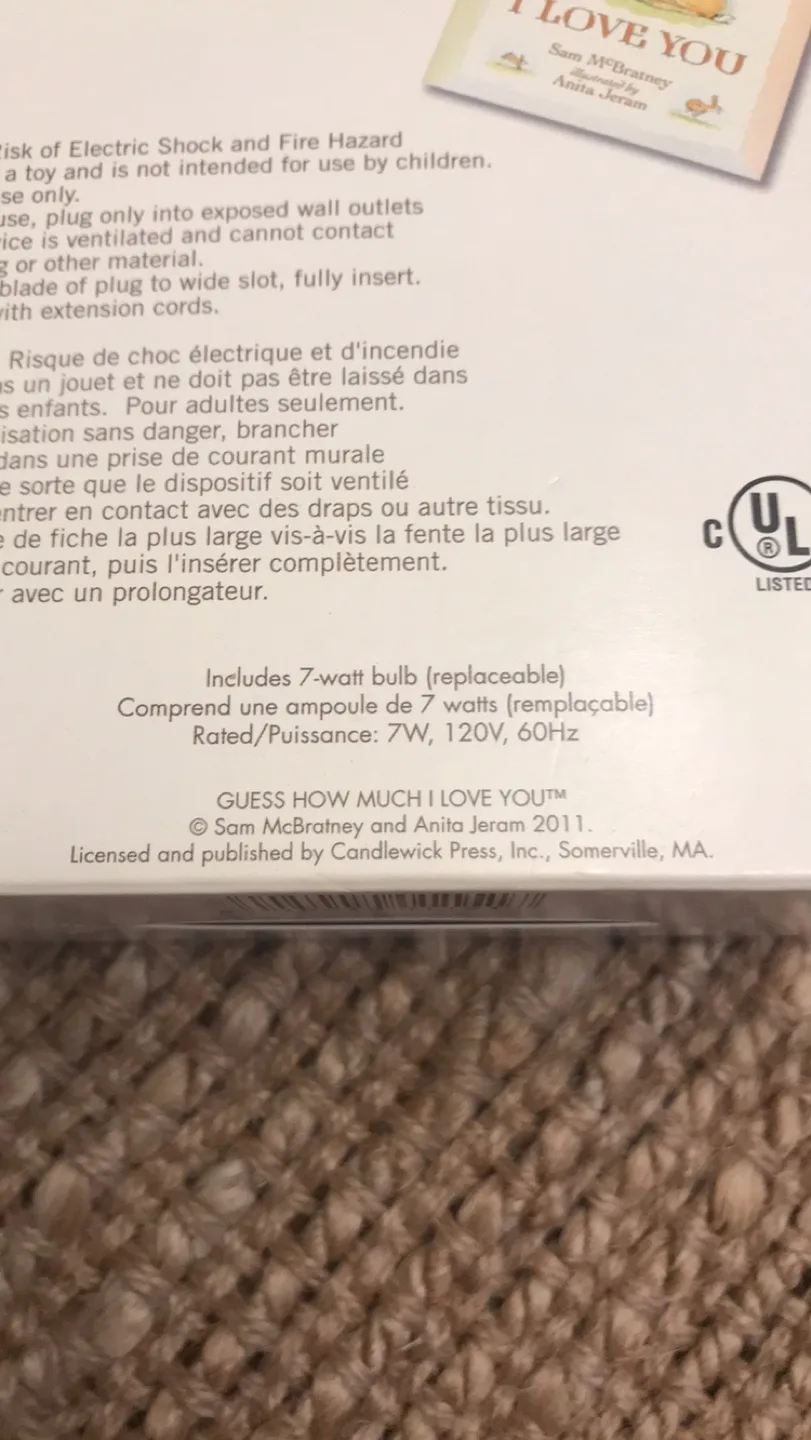 Guess How Much I Love You Night Light - New in Box! image indicator(4)