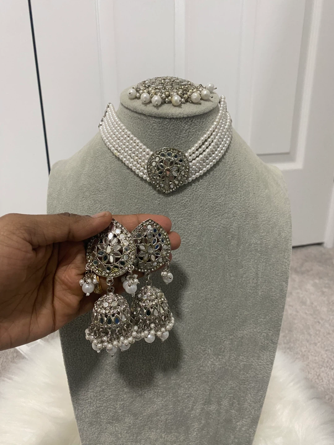 Pearl Choker Necklace & Earring Set