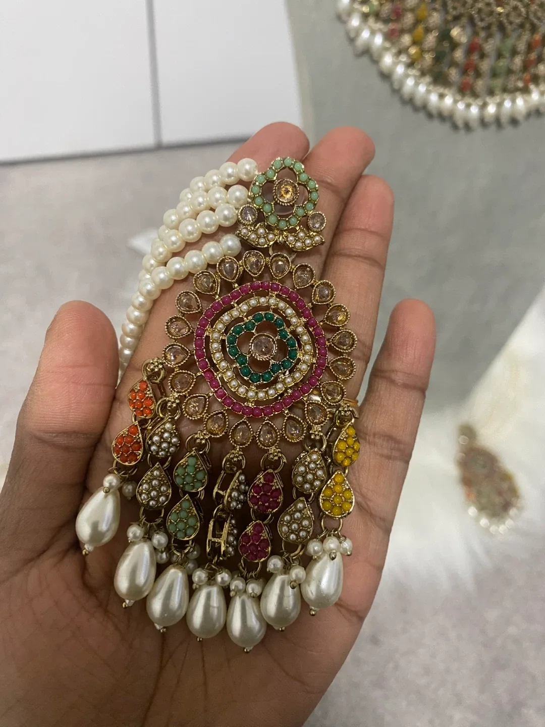 Indian/Pakistani Jewellery Set thumbnail