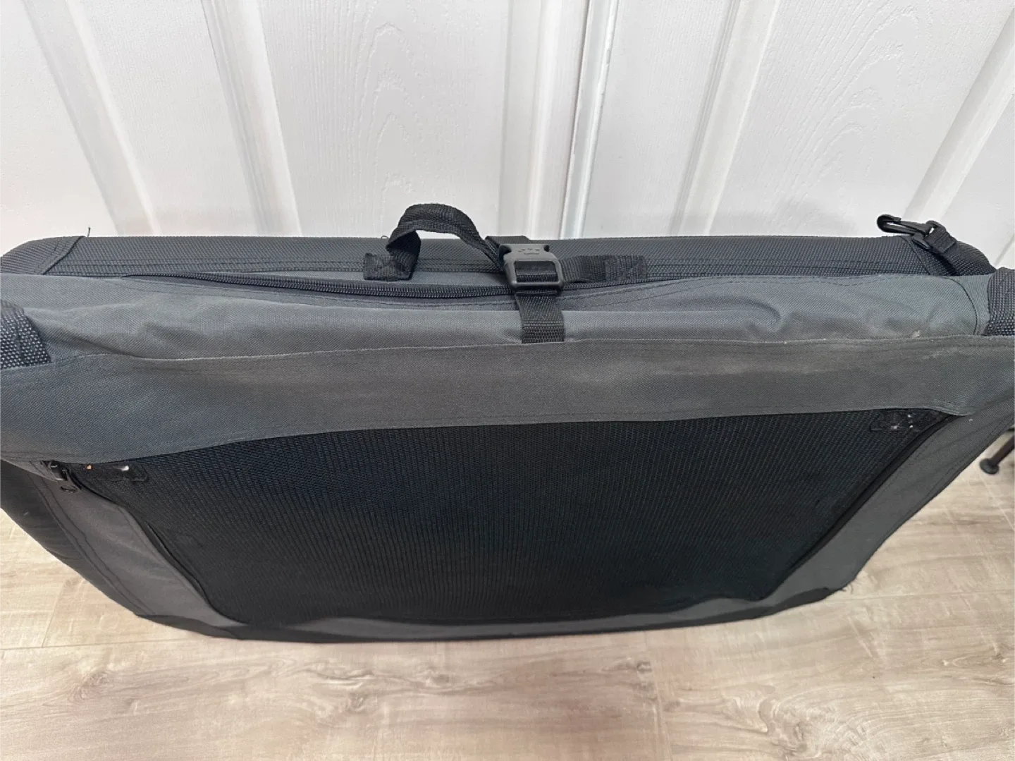 portable travel dog crate image indicator(7)