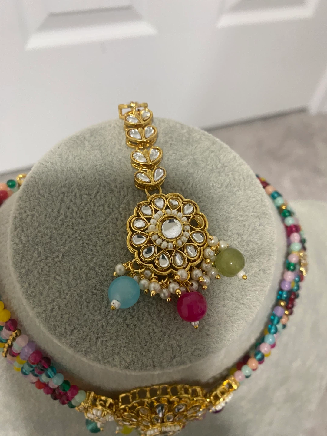 Jewellery Set - Necklace, Earrings, Tikka - photo 4