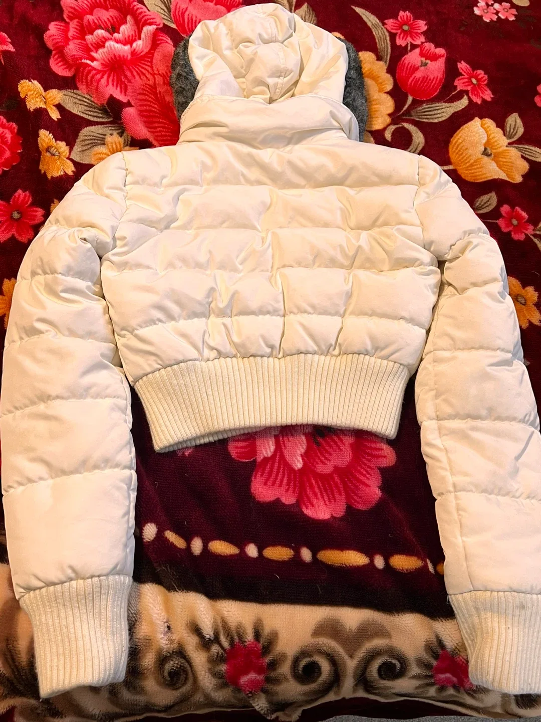 Cropped Jacket - Guess - Size S image indicator(4)