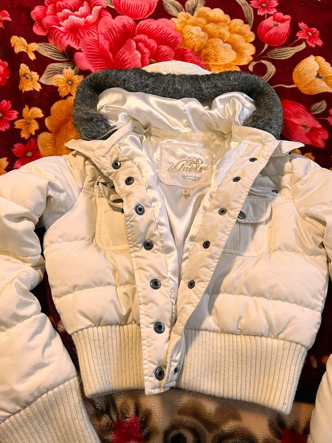 Cropped Jacket - Guess - Size S image indicator(2)