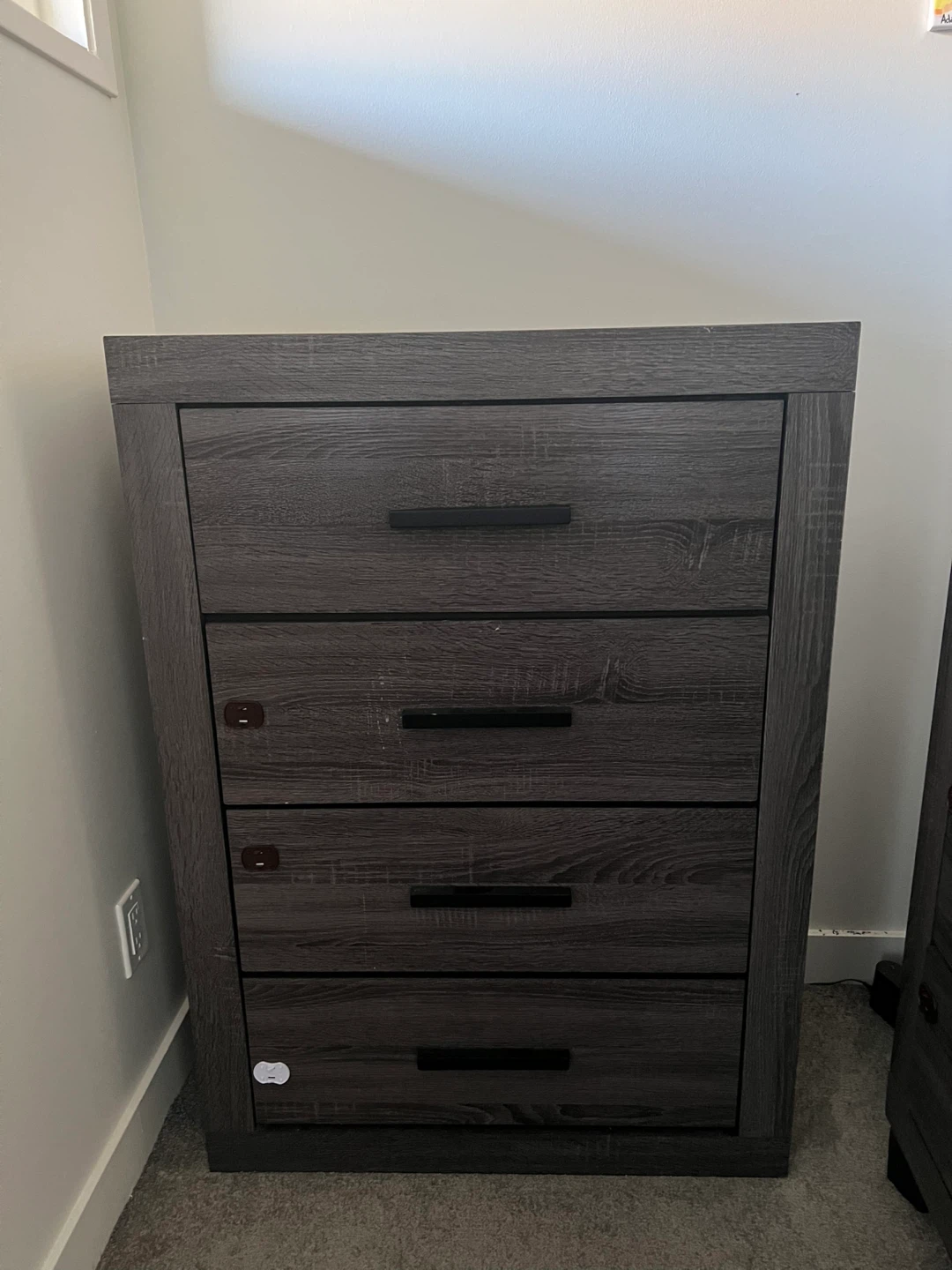King Size Bedroom Set – Excellent Condition - photo 5