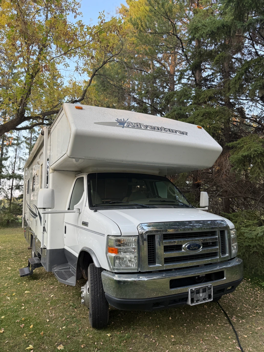 Adventurer Truck Camper on Ford E-450