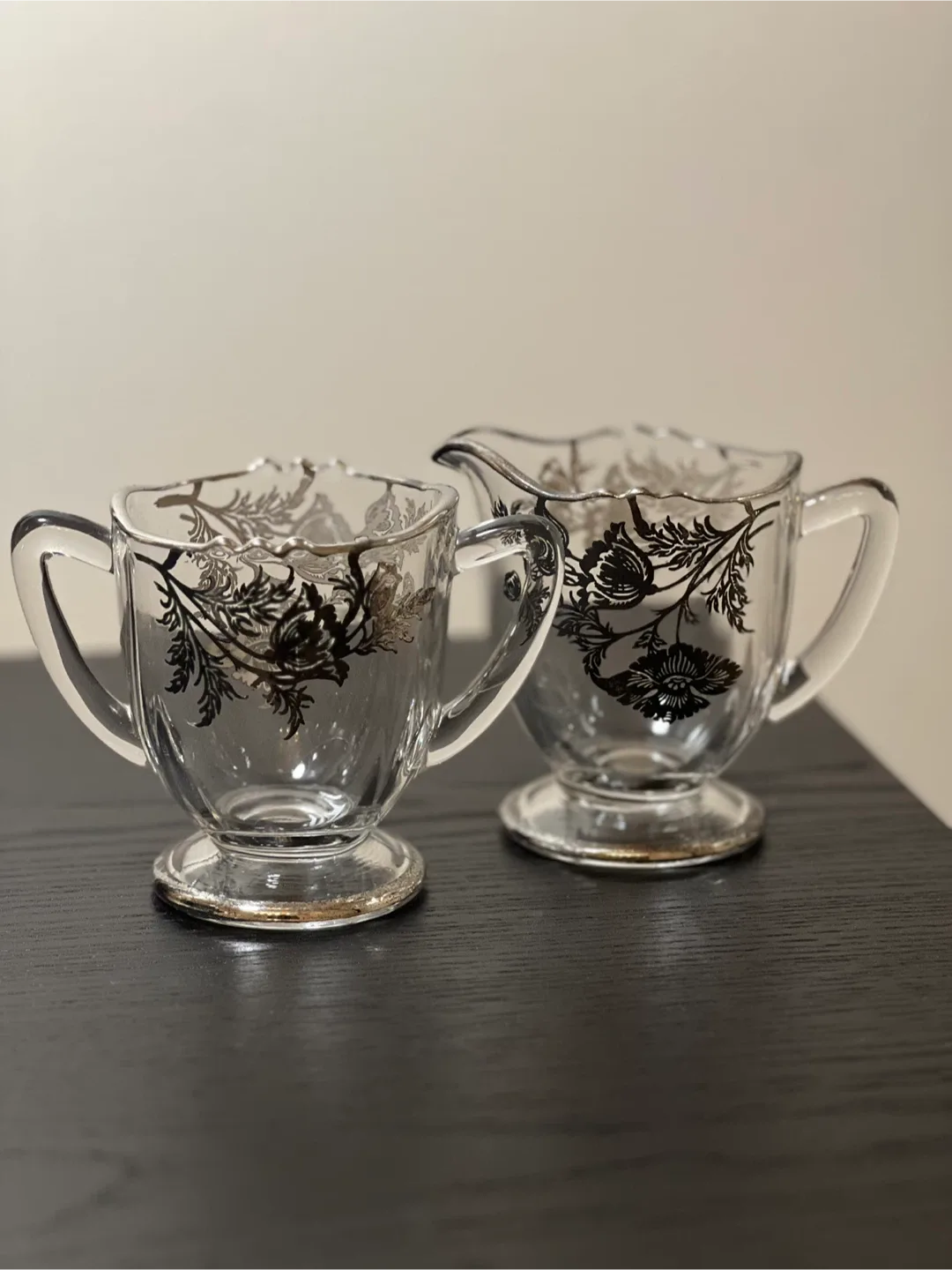 Silver City Flanders Poppy Pattern 4 piece set Silver Overlay image indicator(2)