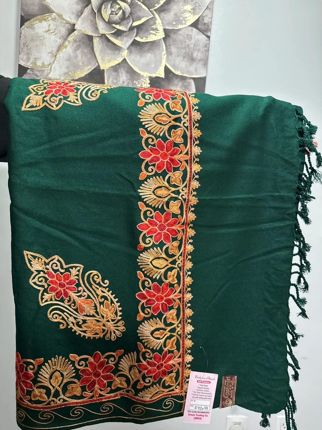 Kashmiri Shawls Green Embroidered Shawl
