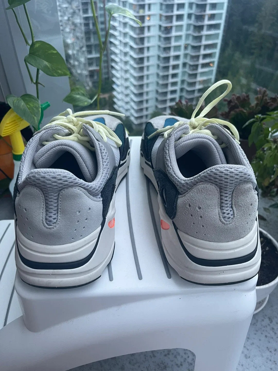 Adidas Yeezy Boost 700 Wave Runner 10 image indicator(3)