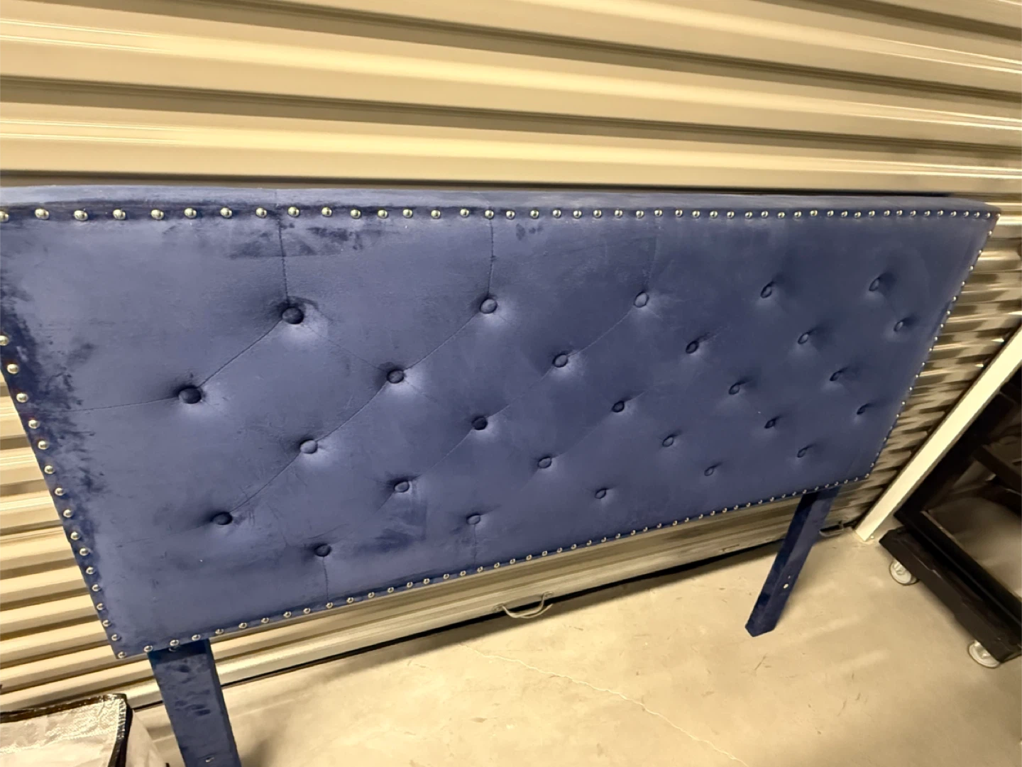 Blue Velvet Tufted Headboard - photo 2