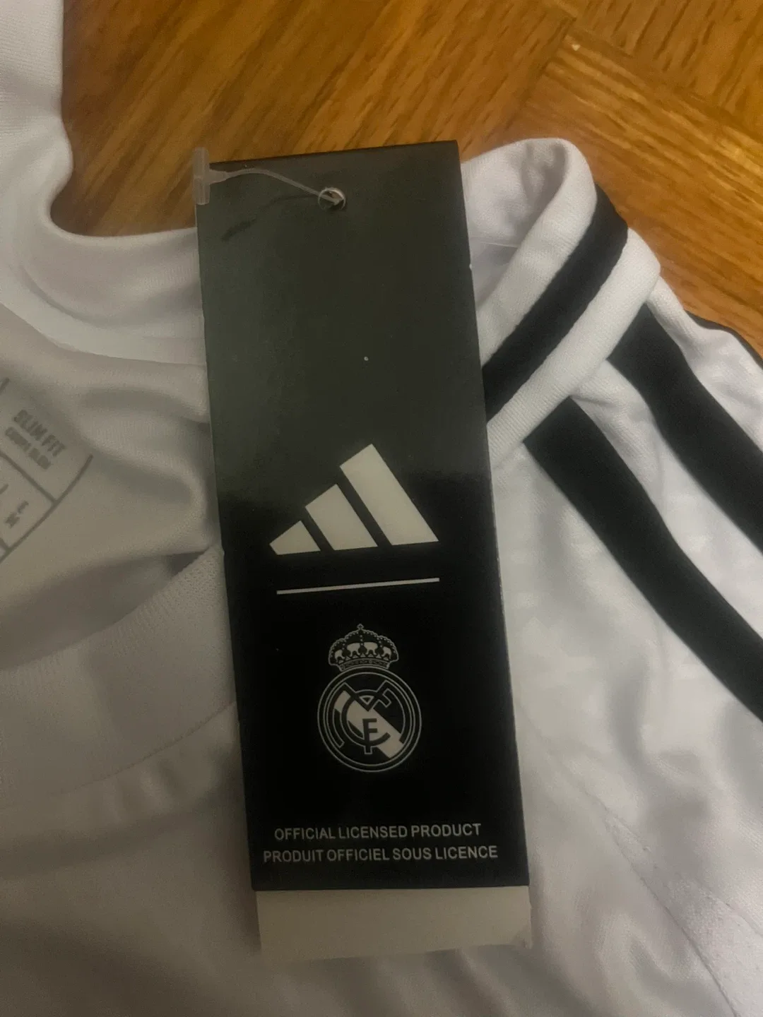 Adidas Real Madrid Jersey - Size M image indicator(4)