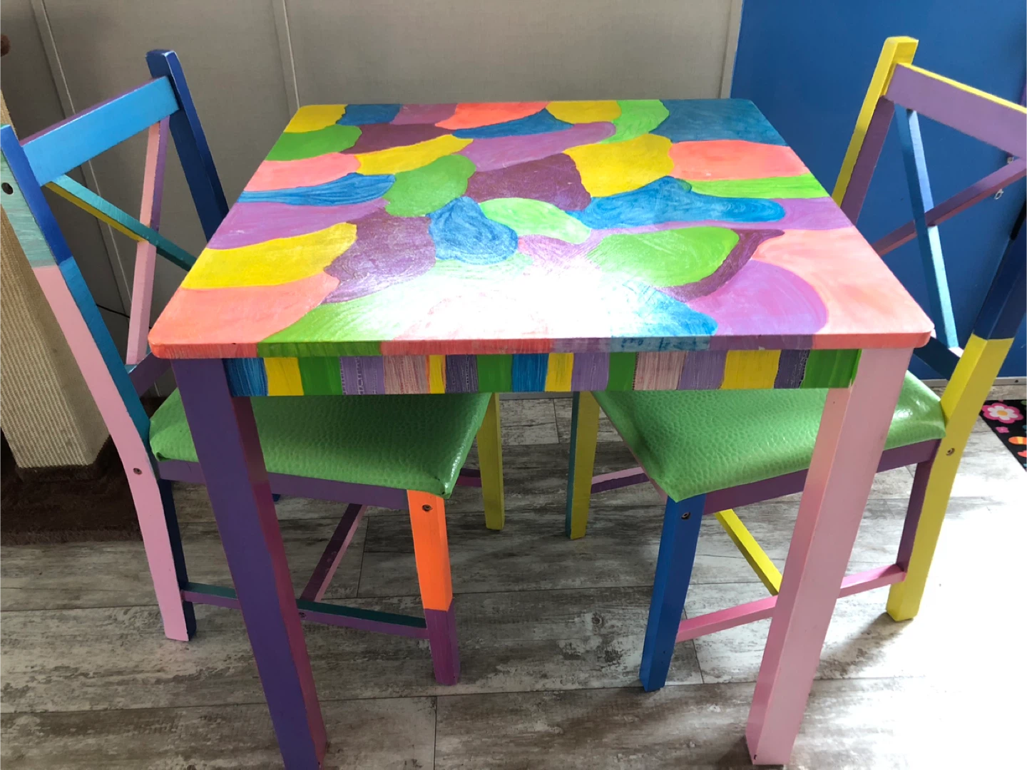 Table & Chair Set