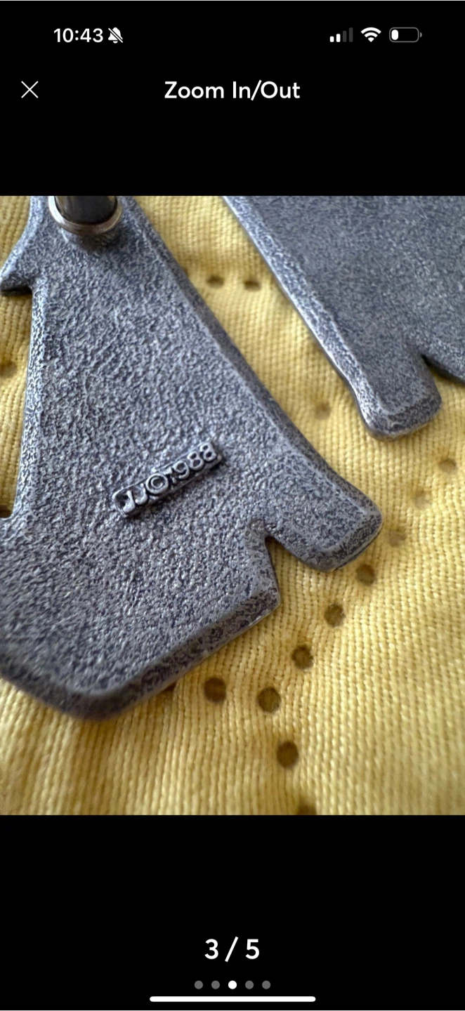 Vintage 1988 JJ Wolf Earrings - photo 3