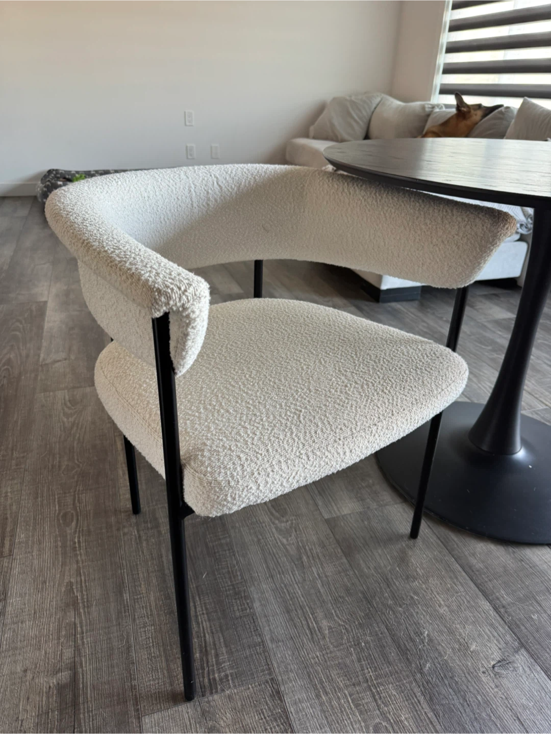 Kitchen table and two chairs - photo 3