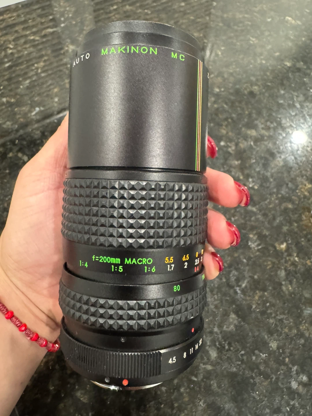 Makinon 80-200mm Zoom Lens - photo 3