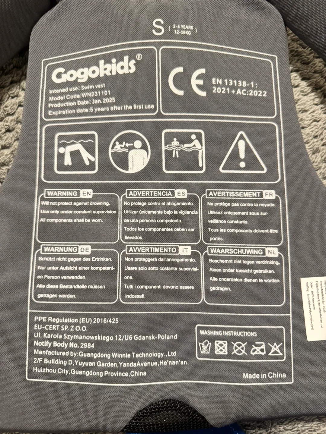 GogoKids Swim Vest - Size S (2-4 Years) image indicator(2)