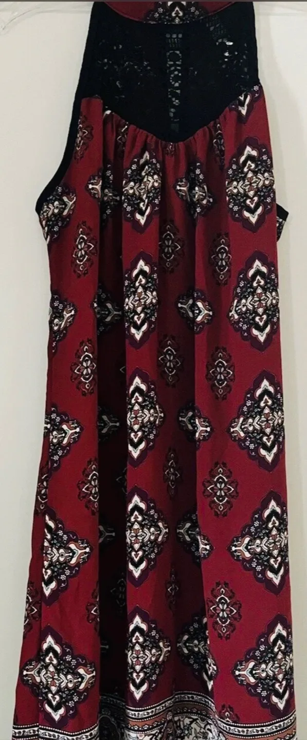 Exhilaration Boho Midi Dress –Burgundy Print with crochet detail image indicator(2)