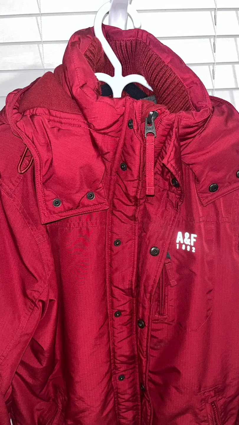 Abercrombie & Fitch All-Season Weather Warrior Jacket - M image indicator(5)