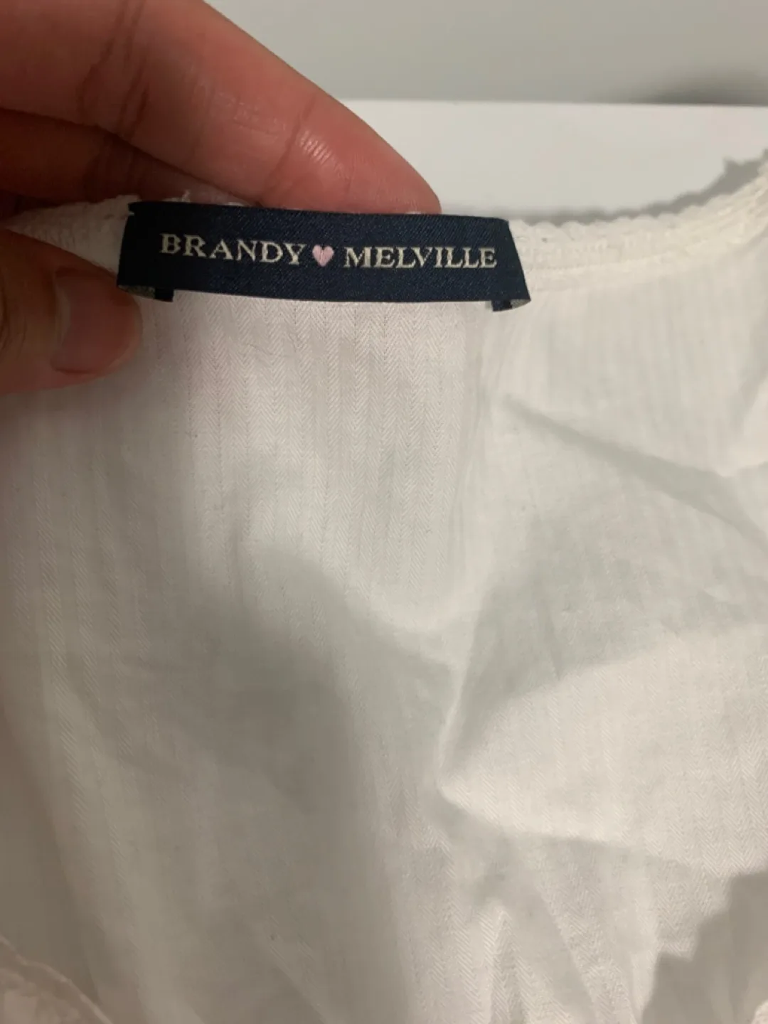 Brandy Melville White Top image indicator(2)