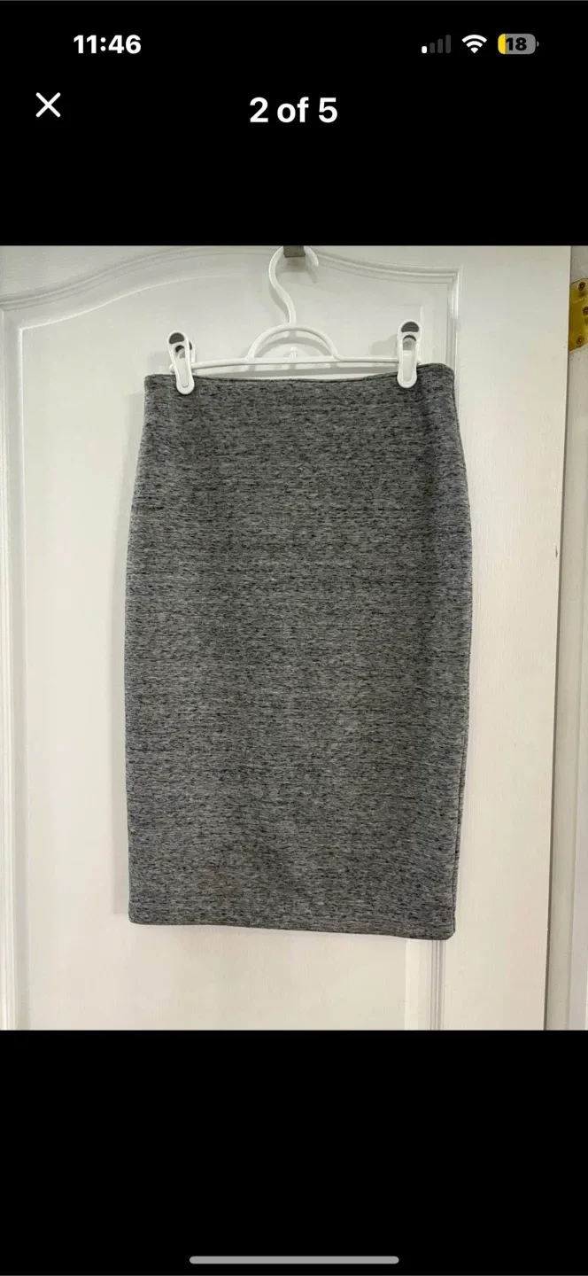 H&M Grey Pencil Skirt - Size S thumbnail
