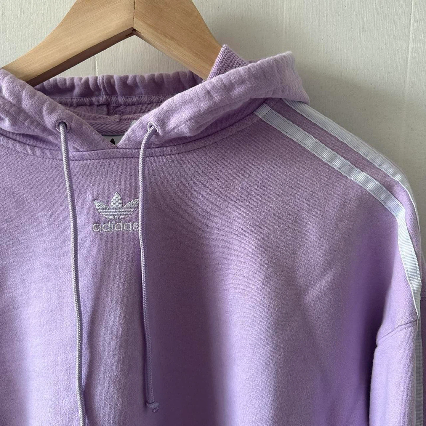 Lilac Adidas Originals cropped hoodie - photo 4