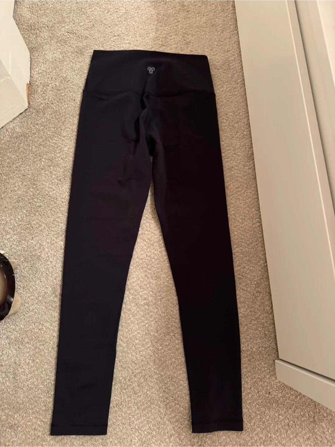 TNAction Black Leggings - Size M image indicator(2)