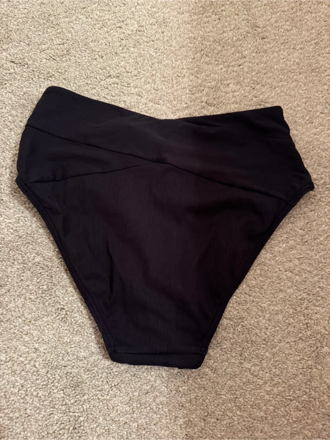 Lululemon Black Swim Bottoms - Size S image indicator(2)