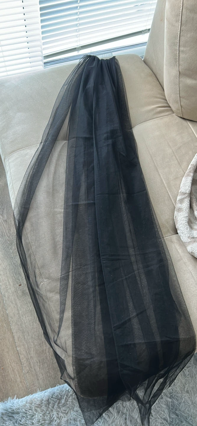 Black Wedding Veil - photo 3