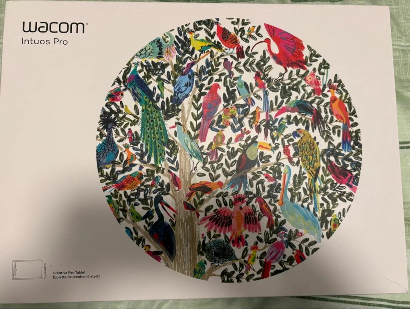 Wacom Intuos Pro Medium thumbnail