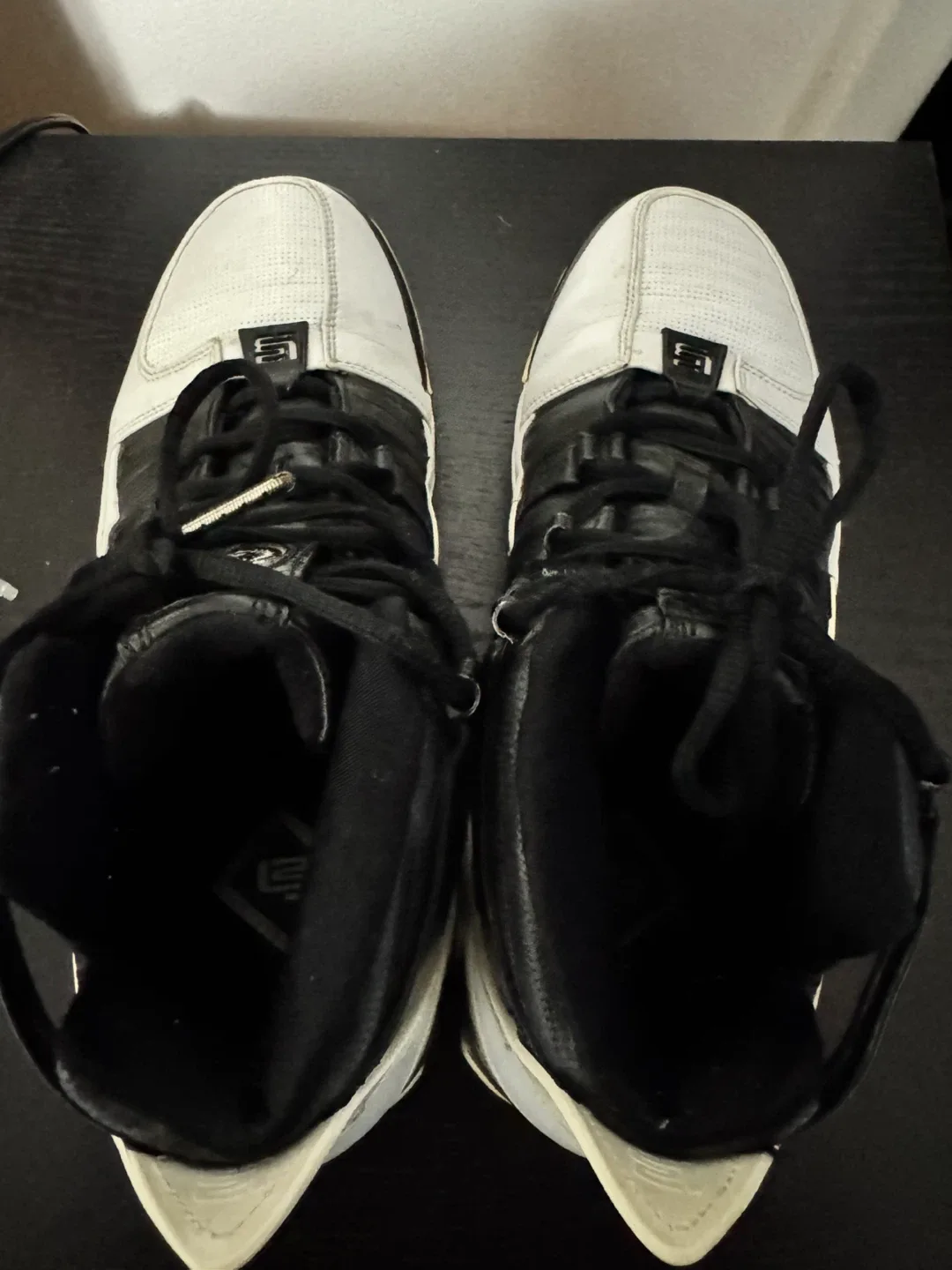 2005 Nike Zoom Lebron III OG (9.5US) image indicator(6)