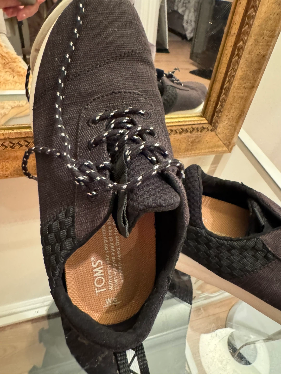 TOMS Men's Black Sneakers, Size 5 - photo 2