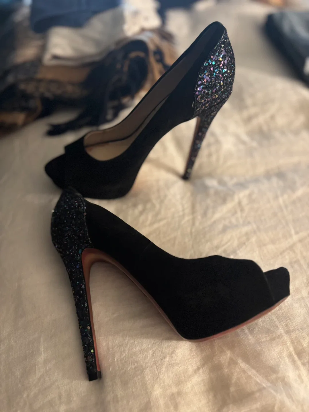 Boutique 9 Black Glitter Heels - Size 7 image indicator(3)