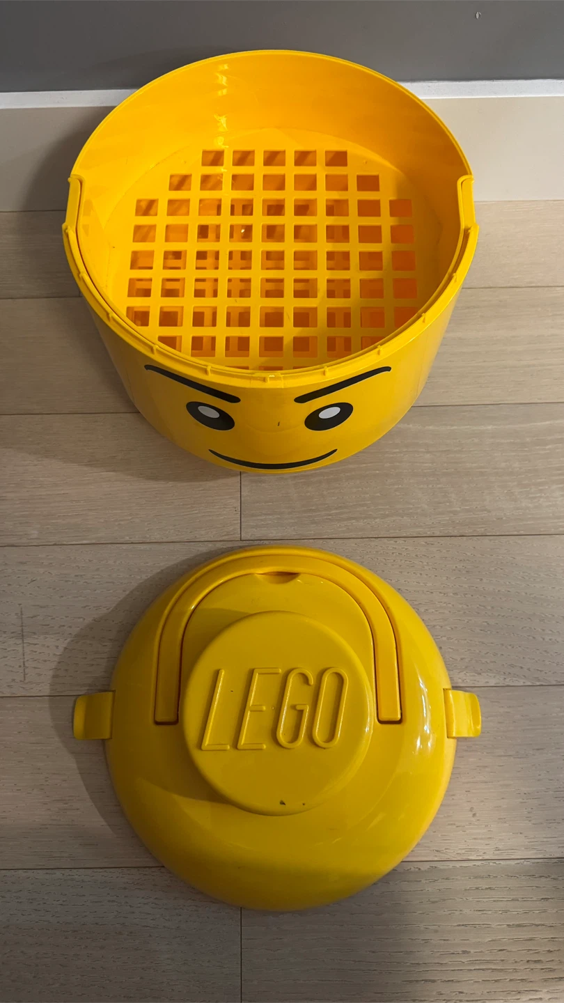 LEGO Yellow Head Storage Container - photo 2