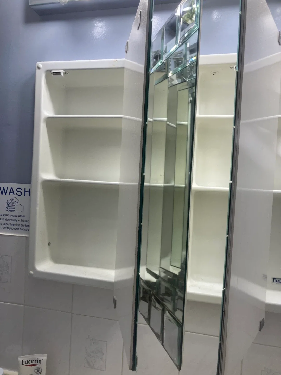 Bathroom Vanity with Mirror image indicator(2)