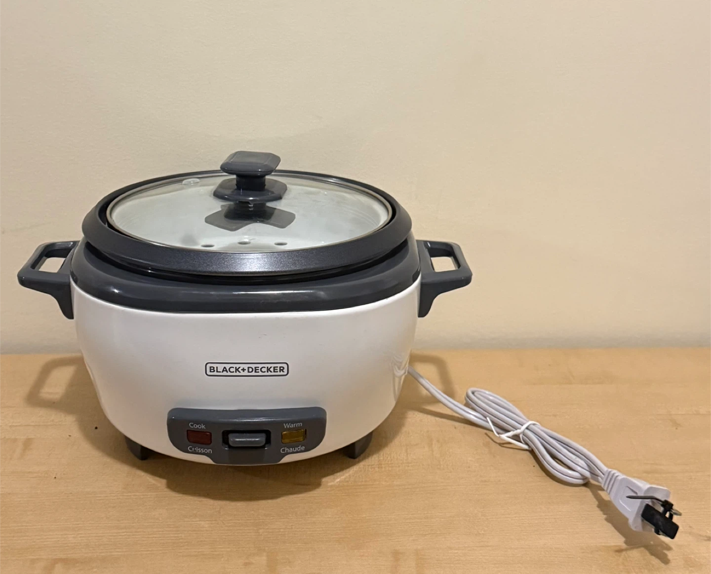 ‼️Move out sale‼️ Black+Decker Rice Cooker