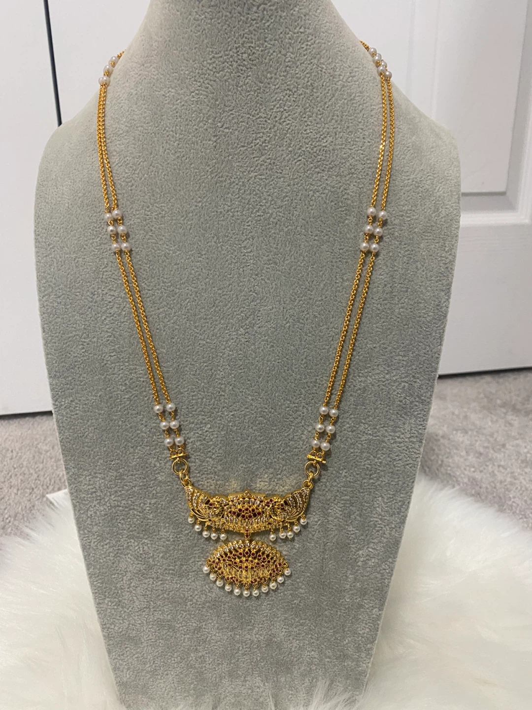 Gold-toned Necklace with Pearl Accents - photo 4