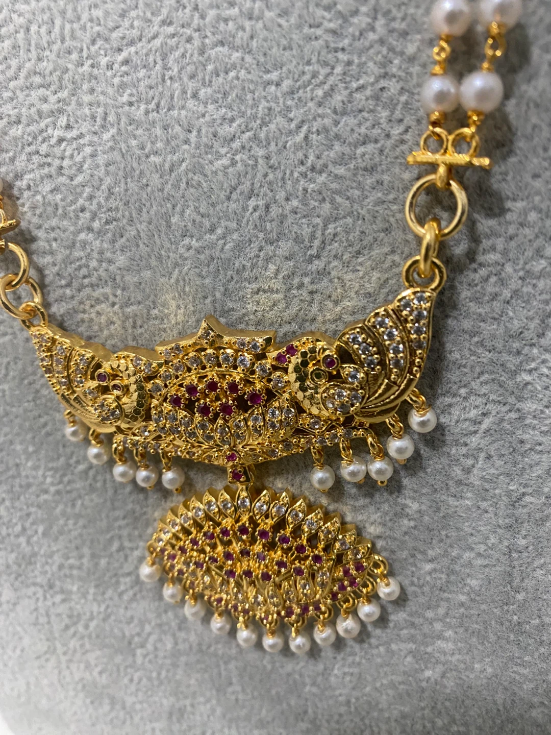 Gold-toned Necklace with Pearl Accents - photo 3