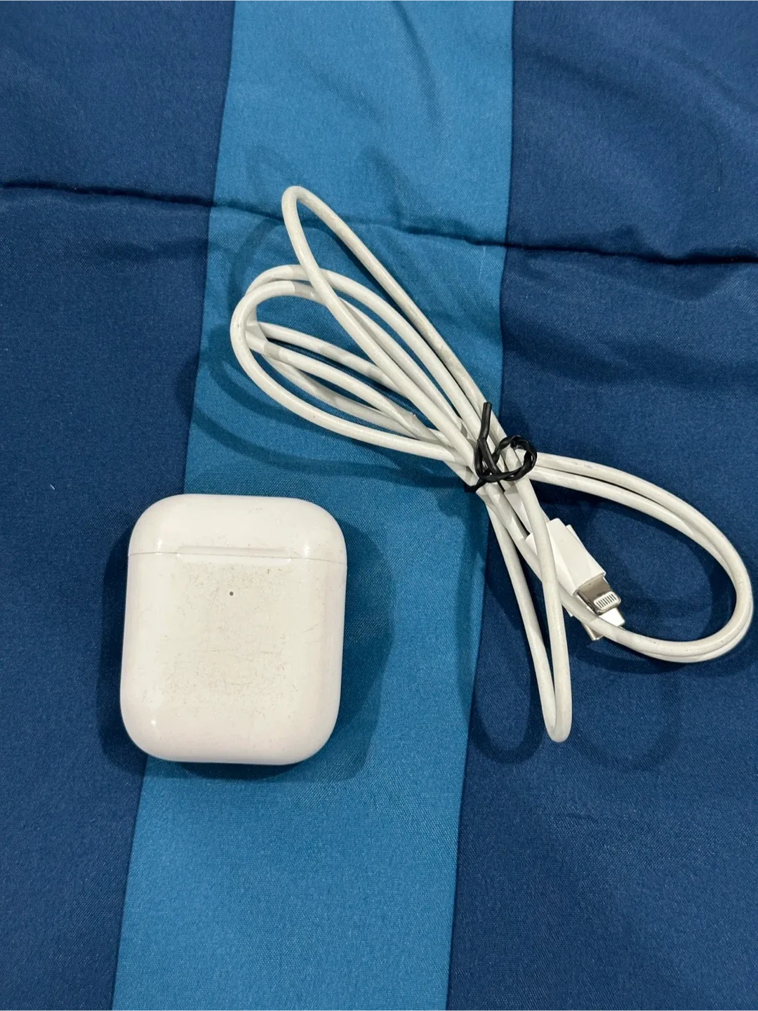 Airpod Gen 2s thumbnail