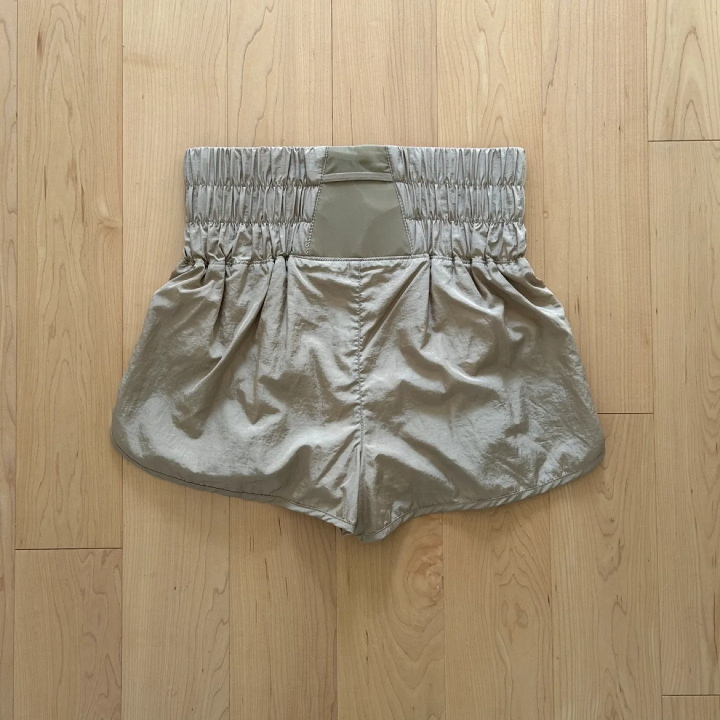 FP Movement (NWT) run shorts - Size M image indicator(6)