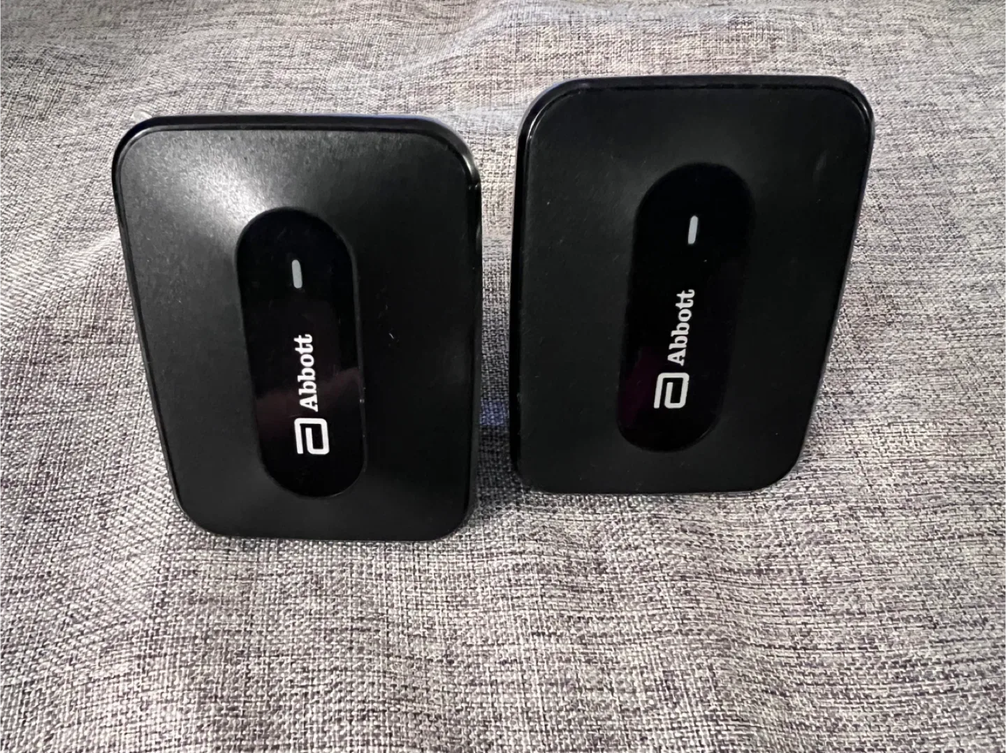 Abbott USB Smart Charger QC-028P - Like New! thumbnail