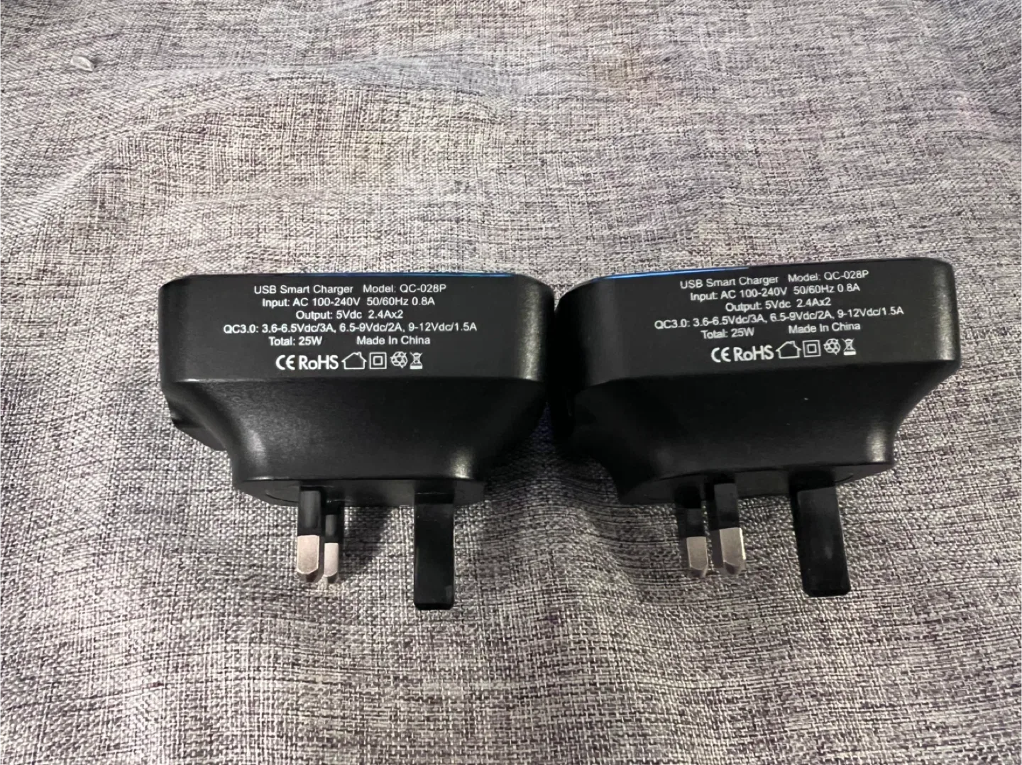 Abbott USB Smart Charger QC-028P - Like New! image indicator(2)