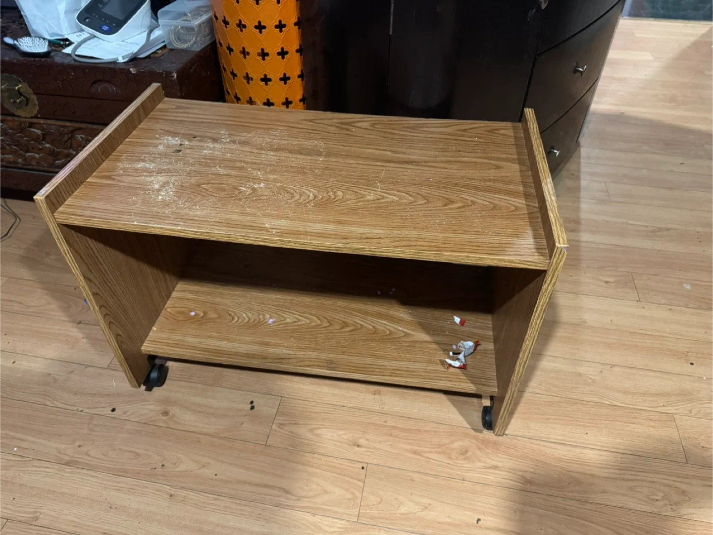 Rolling Wooden Shelf thumbnail