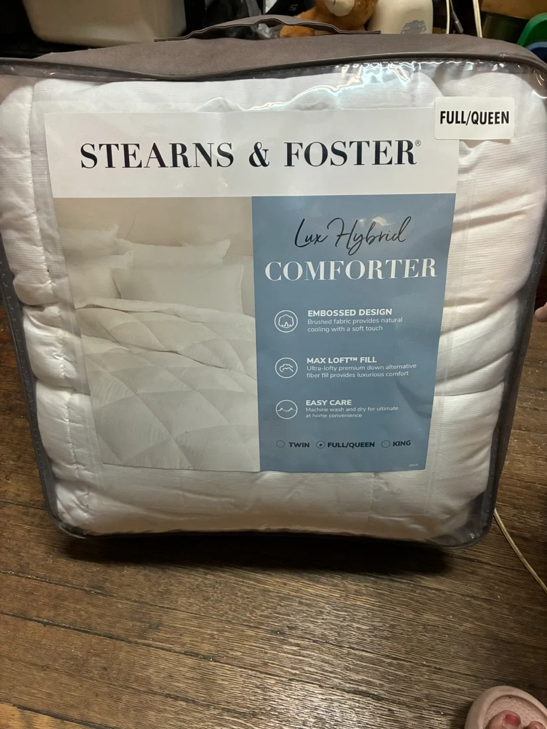 🥕 Stearns & Foster Lux Hybrid Full/Queen Comforter image indicator(2)