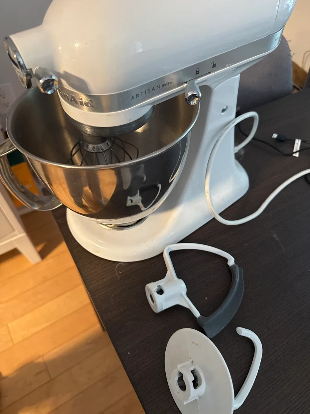 Kitchen Aid Aritisan Mini Mixer image indicator(3)