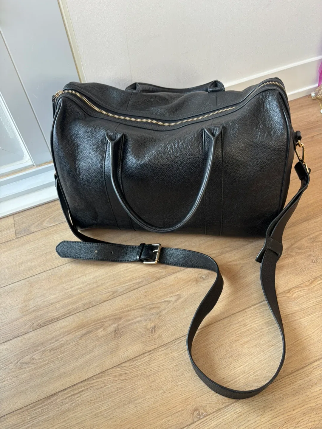 Genuine Leather Travel Duffel Bag - Black, excellent condition thumbnail