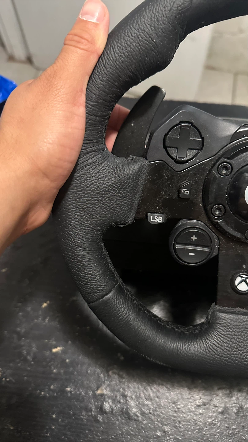Logitech G923 Wheel + Pedals Xbox/PC - photo 3