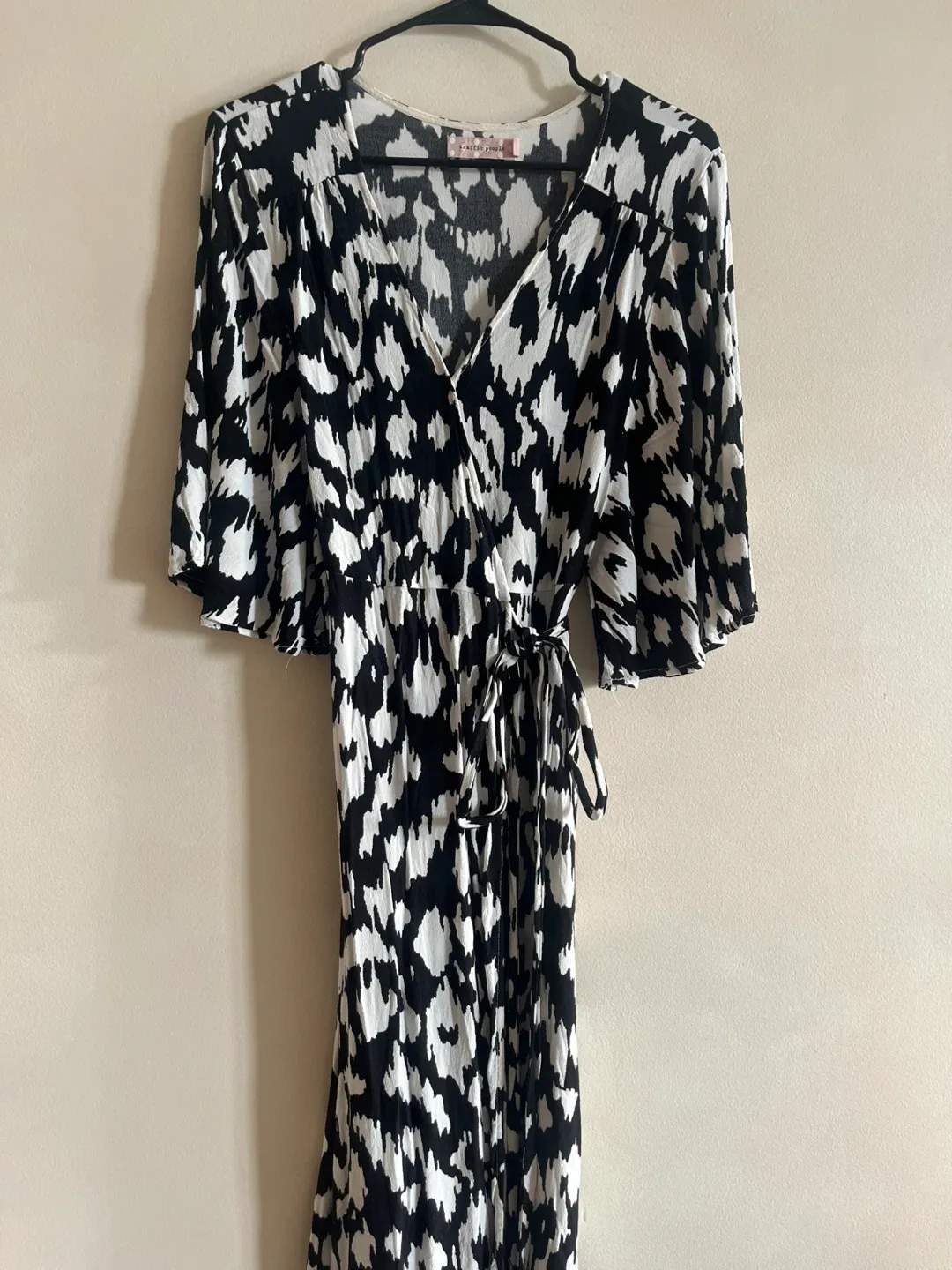 Black & White Wrap Dress - M image indicator(2)