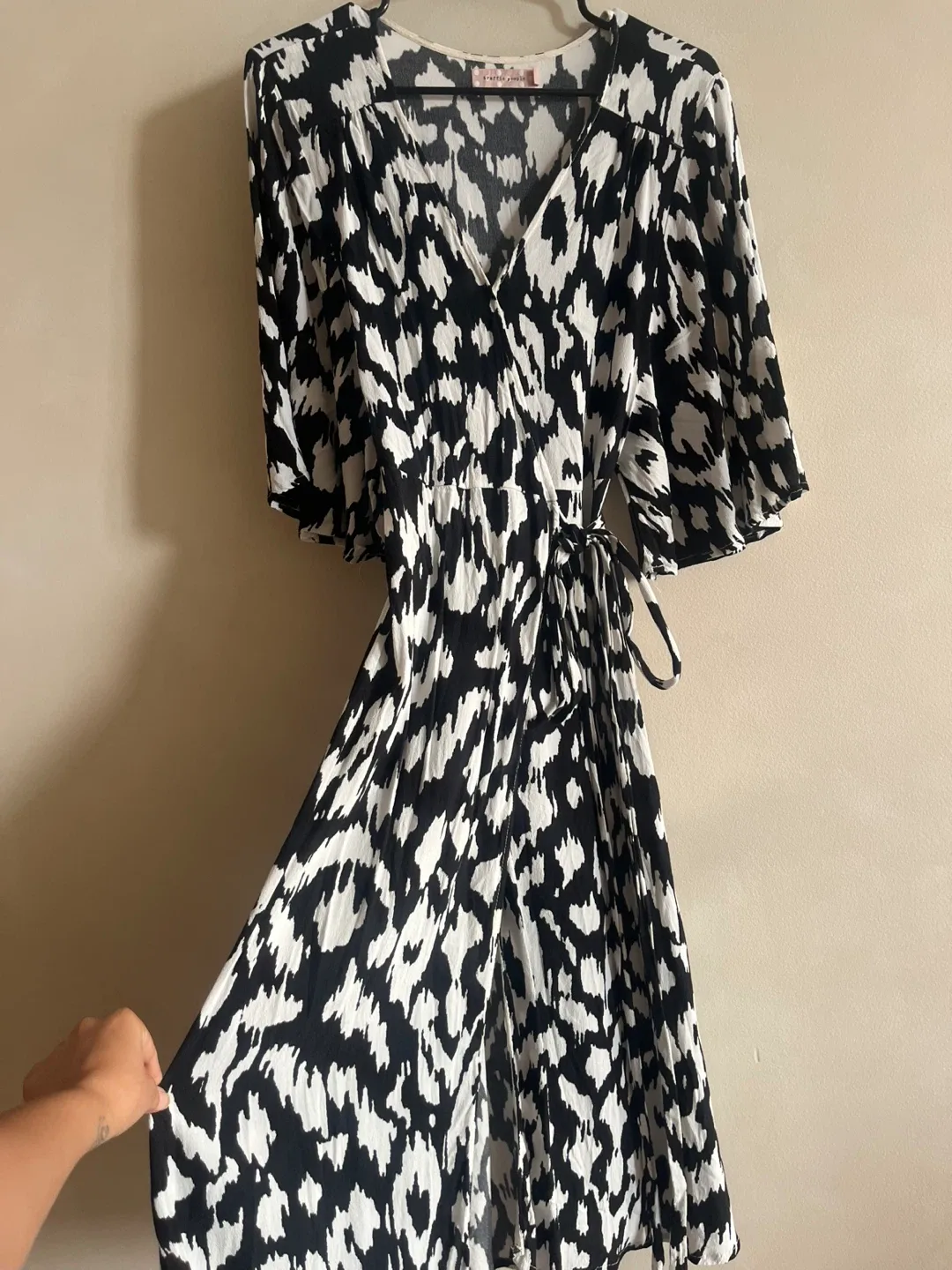 Black & White Wrap Dress - M
