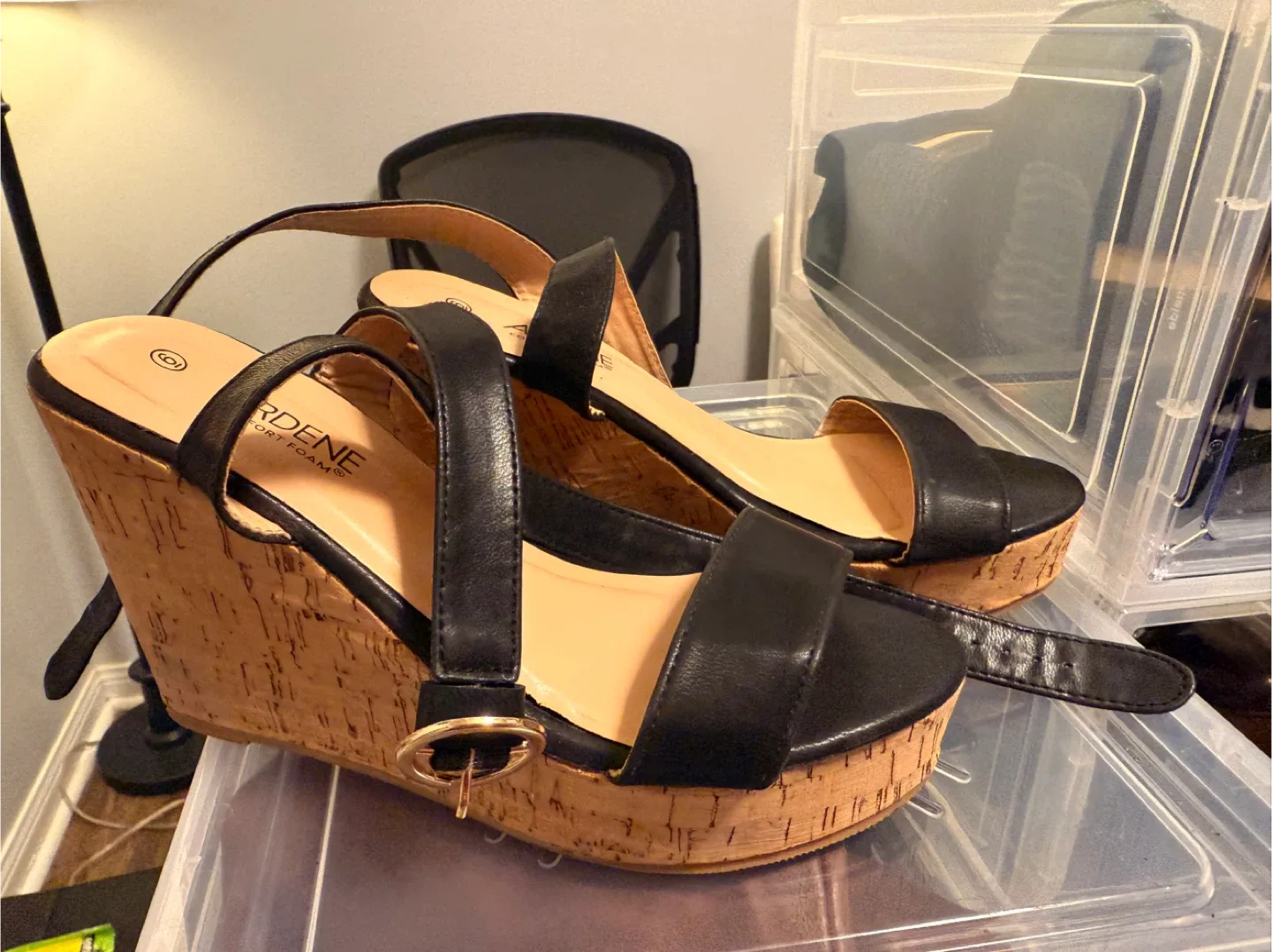 Ardene Wedge Sandals - Size 6 thumbnail